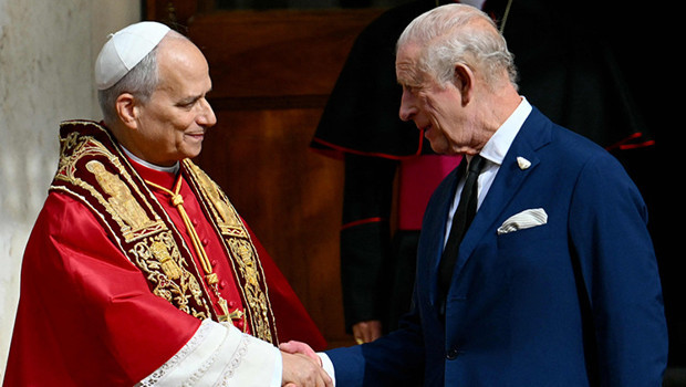 500 yıl sonra bir ilk: Papa ve İngiltere Kralı Vatikan'da görüştü