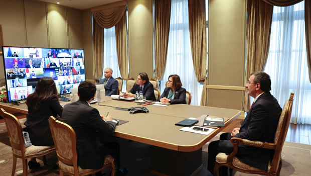 Cevdet Yılmaz, Ukrayna konulu Liderler Zirvesi'ne katıldı