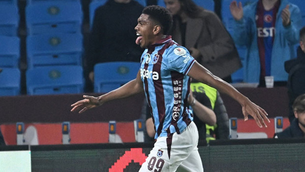 Trabzonspor'da Felipe Augusto fırtınası: Seriye bağladı, kariyer rekorunu kırdı!