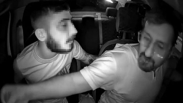 İzmir'de taksiciye darp kamerada: 1 tutuklama