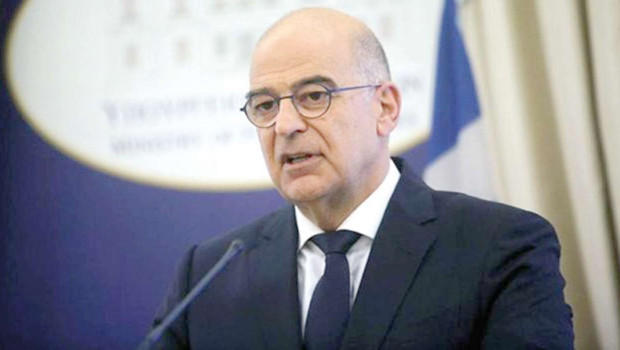 Dendias Londra’ya da Berlin’e de öfkeli