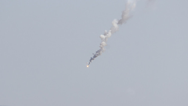 İsrail, Lübnan'ın güneyinde bir araca İHA ile saldırı düzenledi