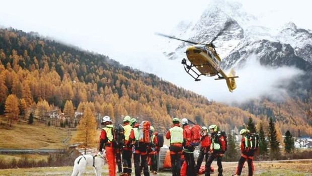 5 Alman dağcı çığ altında kaldı