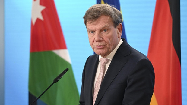 Bakan Wadephul'a tepkiler arttı