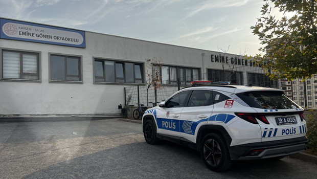 Okuldaki sucuk festivali sonrası öğrenci ve öğretmen 80 kişi hastaneye başvurdu