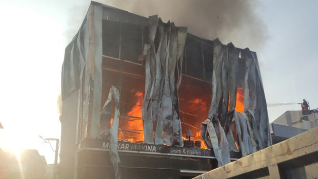 Dilovası'ndaki yangın faciasında yeni detaylar! Fabrika sahibi kaçarken yakalandı, oğlu da aranıyor