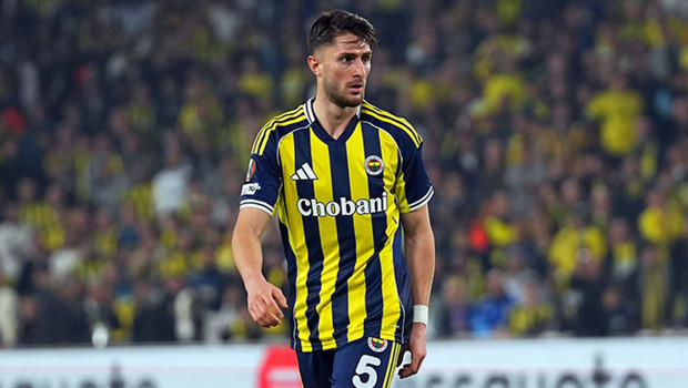 Fenerbahçe'de İsmail Yüksek performansı ile göz dolduruyor!