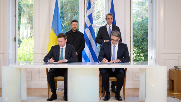 Ukrayna ile Yunanistan arasında doğalgaz anlaşması için niyet mektubu imzalandı