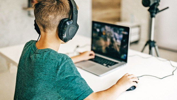 Prof. Dr. Altan Kar, çocuklar için aileleri uyardı: Ekran bağımlısı olmasın