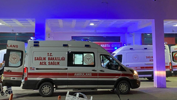 Pastırma yiyen 5 kişi hastaneye kaldırıldı