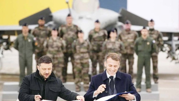 Niyet mektubuna imzalar atıldı… Ukrayna Fransa’dan 100 Rafale alacak