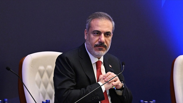 Dışişleri Bakanı Hakan Fidan, Ankara'da milletvekilleriyle bir araya geldi