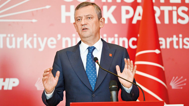 Özel, Başsavcı’ya tazminat ödeyecek