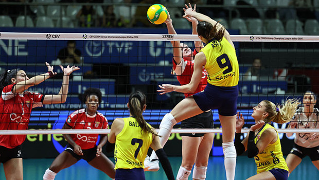 Fenerbahçe Medicana, Şampiyonlar Ligi'ne galibiyetle başladı!