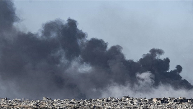 İsrail'den Lübnan'ın güneyine peş peşe hava saldırıları