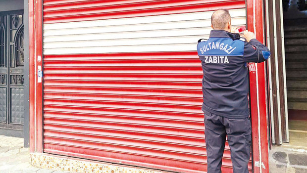 Sapık patron! Düğün salonu mühürlendi