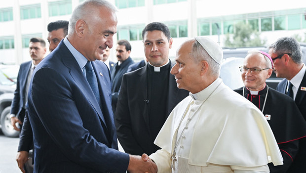 Kültür ve Turizm Bakanı Mehmet Ersoy'dan 14. Leo'nun ziyaretine ilişkin paylaşım