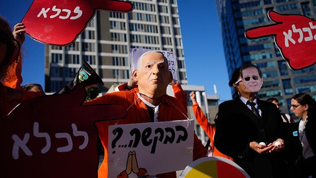 Netanyahu'ya İsrail'de şok protesto