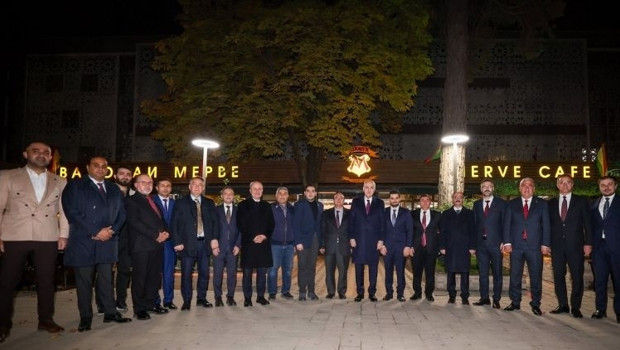 TBMM Başkanı Kurtulmuş, Tacikistan’da Türk iş insanlarıyla görüştü