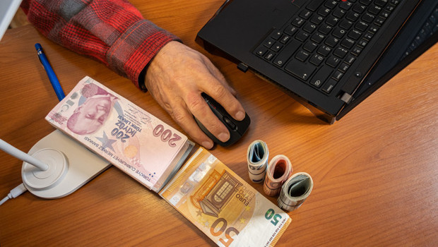 EURO KAÇ TL EURO KAÇ TL