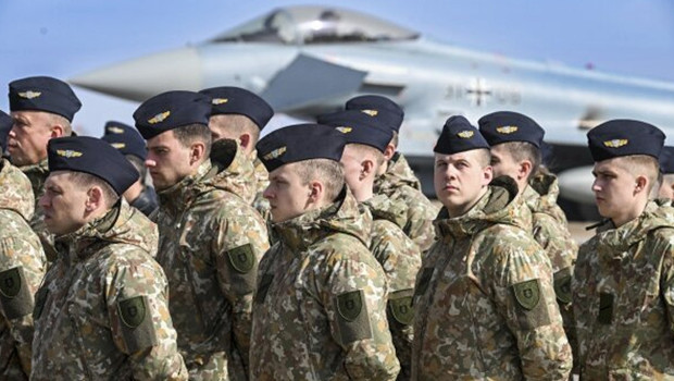 Almanya'dan savunmada iş birliği mesajı
