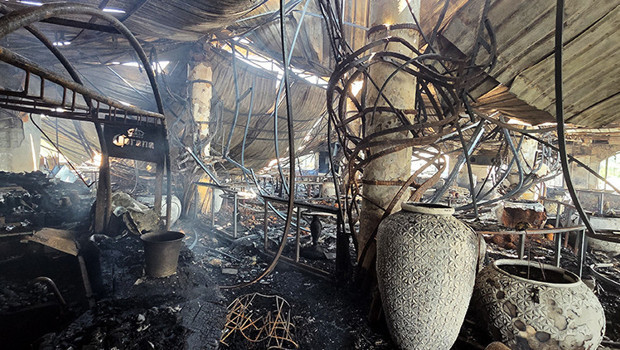 Hindistan'da gece kulübünde yangın faciası: İşletmeciler ülkeden kaçtı