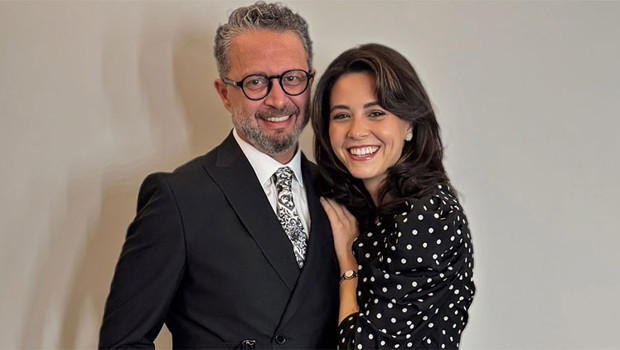 'Gözüm kamaşıyor' Ünlü isim aşka geldi!