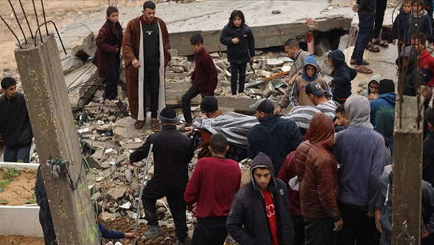 İsrail ordusu, Filistinli çocuğu öldürdü