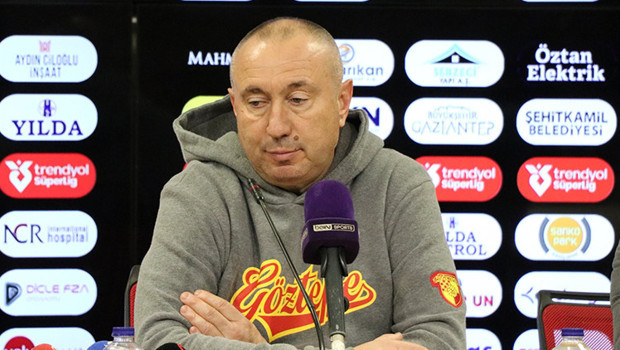 Stanimir Stoilov: 'Maçı daha erken bitirebilirdik!'