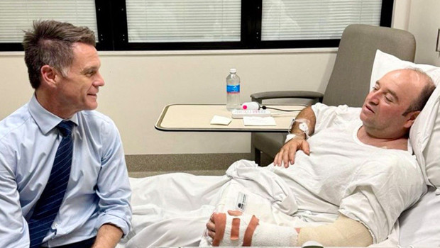 Avustralya'nın 'kahramanı' Ahmed bir dizi ameliyata girecek: Annesinden dua istedi