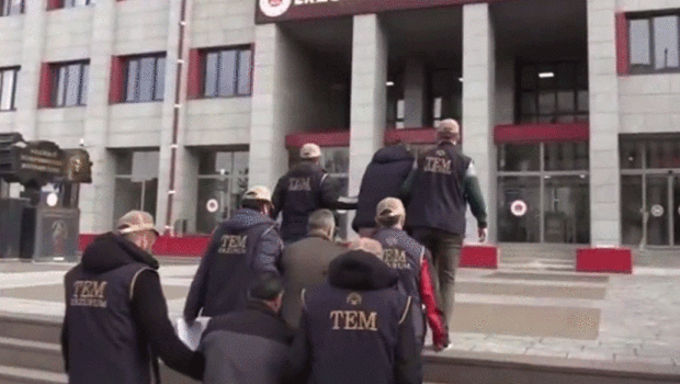 Bakan Yerlikaya: FETÖ'ye yönelik operasyonlarda 160 şüpheli yakalandı, 90'ı tutuklandı