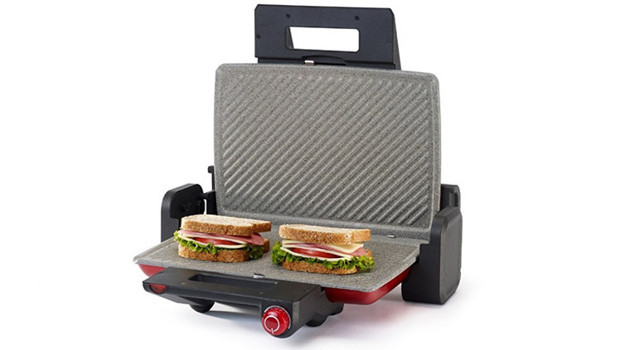 Evin içindeki görünmez tehlike: Tost makinesi