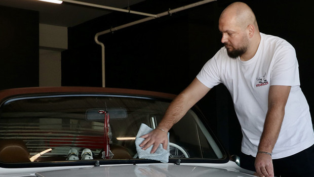 Çocukluk hayaliydi: Satın aldı, bir araç parası kadar masraf yaptı! Önünü kesip yüksek meblağlar teklif ediyorlar | Trafik polisleri yaptığını görünce şaşırıyor