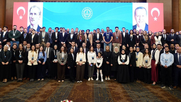 Yurtdışı öğrenim bursu başvuruları başlıyor