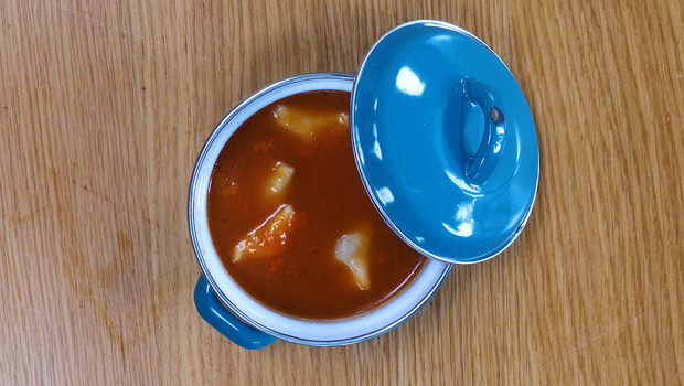 Glutensiz mantı çorbası tarifi (Videolu)