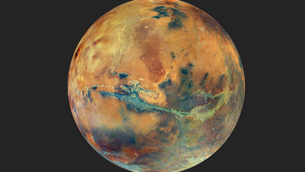 Bu gezegende zaman daha hızlı akıyor