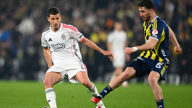 Fenerbahçe-Beşiktaş derbisi sonrası Salih Uçan'dan hakem sözleri: 2026'da biraz daha dikkatli olsun kişiler!