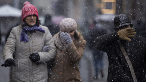 Meteoroloji il il uyardı! Kuvvetli sağanak ve kar yağışı etkili olacak... İstanbul için tarih verildi