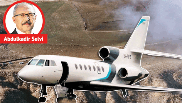 Pilot uçağı kurtarmak için 2 dakika mücadele vermiş