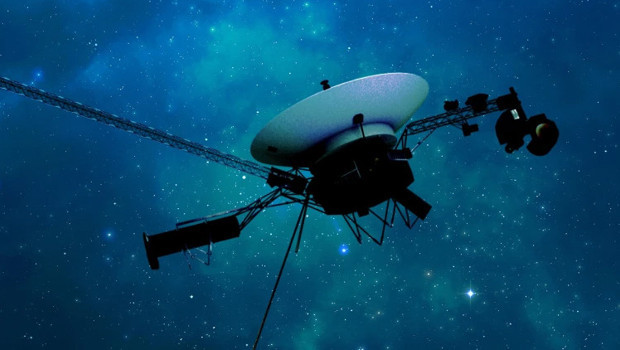 Voyager 1 “ışık günü” mesafesine çok yakın