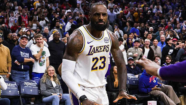 LeBron James açıklaması: 'Zihnen sahadan uzaklaştı!'