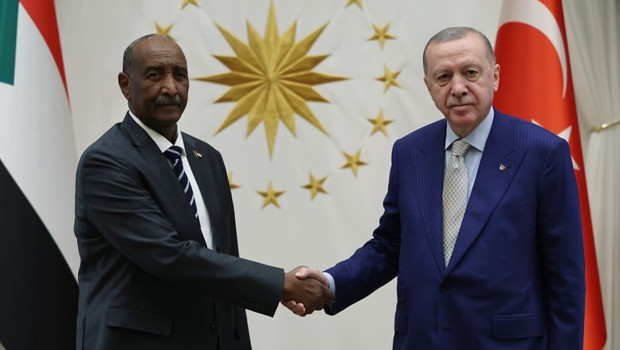 Cumhurbaşkanı Erdoğan Sudan Egemenlik Konseyi Başkanı ile görüştü