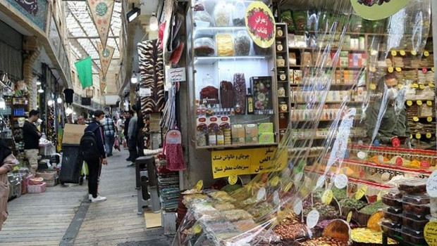 İran'daki Ekonomik Kriz: Kalabarg Uygulamasıyla Fiyatlar Düşecek mi?