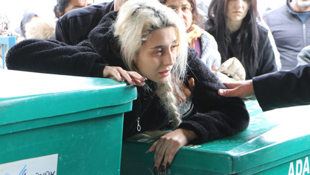 Adana'da Aile Faciası: Kayıp Kardeşler Son Yolculuklarına Uğurlandı!