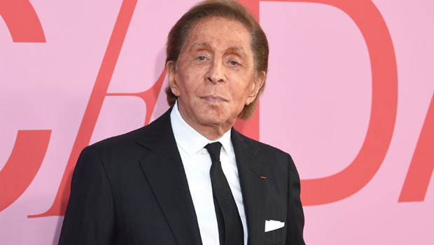 Dünya Moda Sahnesinin Efsanesi Valentino Garavani Hayatını Kaybetti mi?