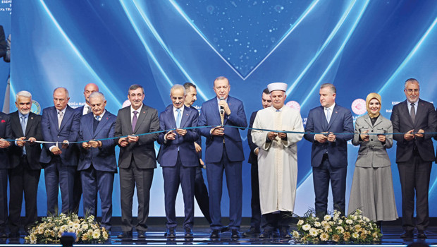 Cumhurbaşkanı Erdoğan'dan Esenboğa Açılışında Önemli Mesajlar!