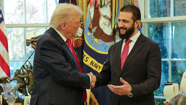 Trump ve Şara: Suriye Üzerine Kritik Telefon Görüşmesi Mi Yapıldı?