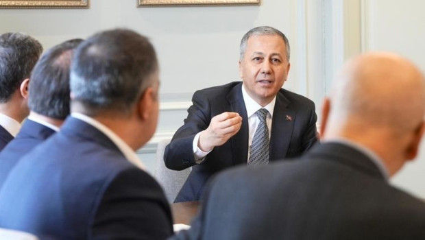 Bakan Yerlikaya, Ezidi Temsilcileriyle Tarihi Görüşme Gerçekleştirdi mi?