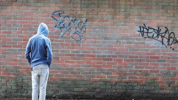 Çetelerden çocuklara story tuzağı