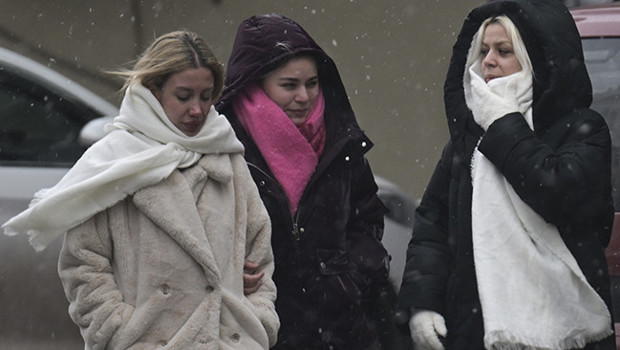 Kuvvetli sağanak başlıyor! Meteoroloji tarih vererek il il uyardı: Yağış, kar ve fırtına geliyor! İstanbul ve Ankara dahil birçok kentte etkili olacak